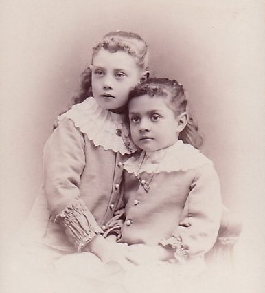 Marietta and Emma Netherwood as children